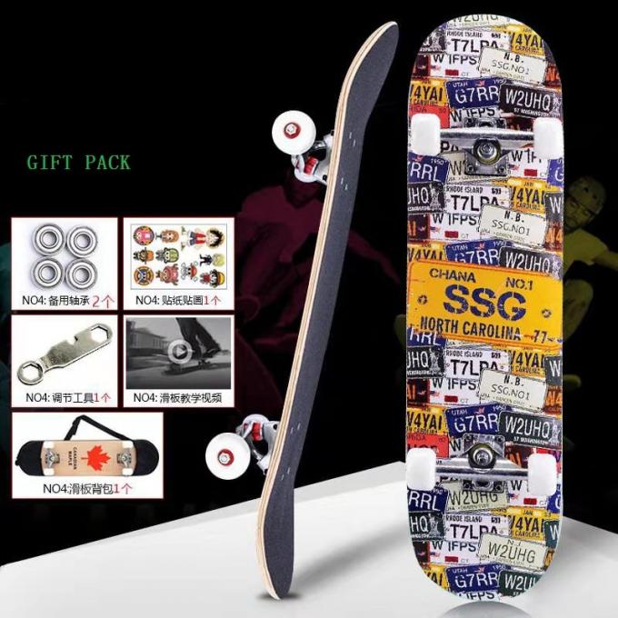 OEM Ästhetische Skateboards Vollständiges Ahornholz Skateboard Decks Exquisite 0