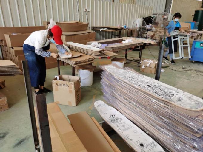 Billiges Schlittschuhdeck aus professioneller Maple 7