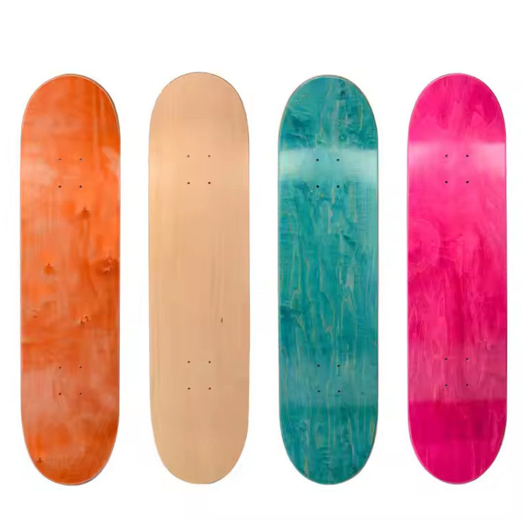 Anpassbar Farbe 7Ply Skateboard mit Polyurethanrad Öko-freundlich